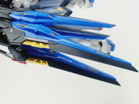 Delpi-Decal MGEX Strike Freedom Gold Holo