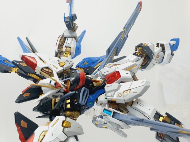 Delpi-Decal MGEX Strike Freedom Normal