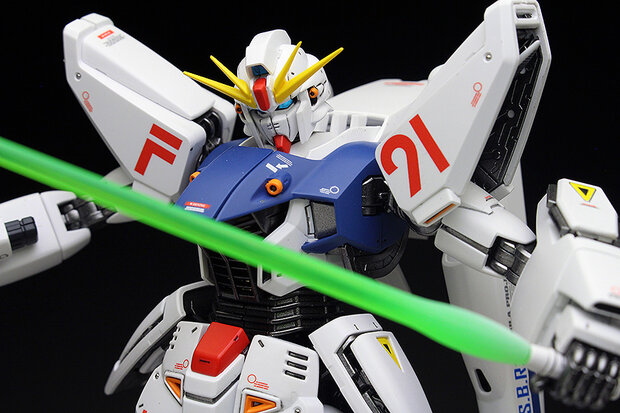 1/100 MG Gundam F91 (Ver 2.0)